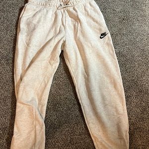 nike sweats